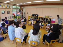 ５月の保育参観　【ももぐみ】